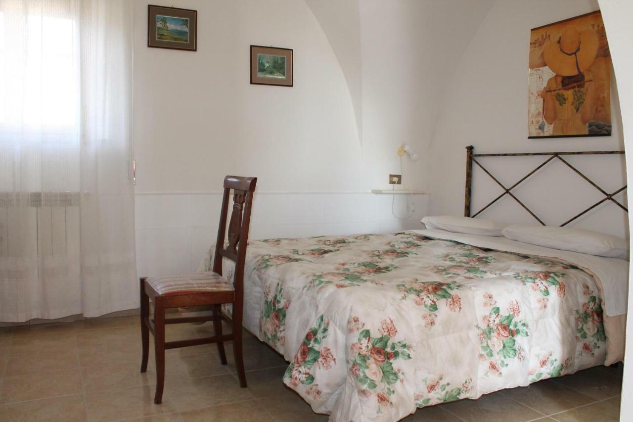 Agriturismo Podere Montenero อัลเบเรเซ ภายนอก รูปภาพ