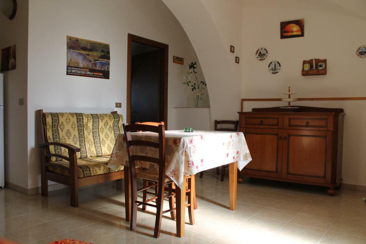 Agriturismo Podere Montenero อัลเบเรเซ ภายนอก รูปภาพ
